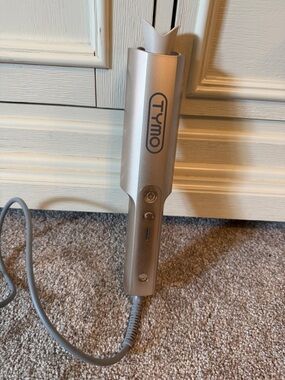 Tymo CurlPro Plus 1" Ceramic Automatic Rotating Curler - Champagne